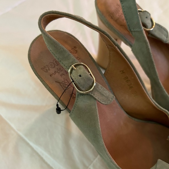 Wonders Wooden Heels - Picture 10 of 11